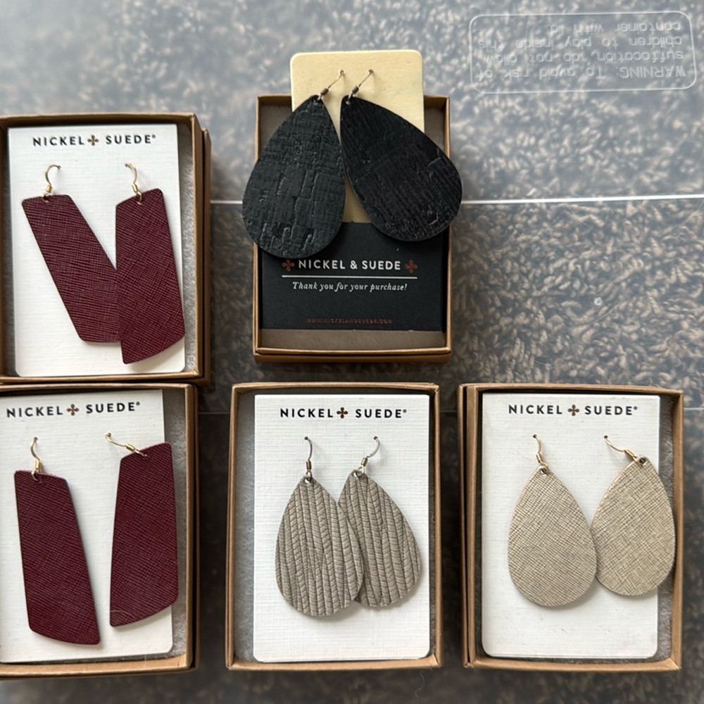 Nickel and Suede earrings - 5 pairs